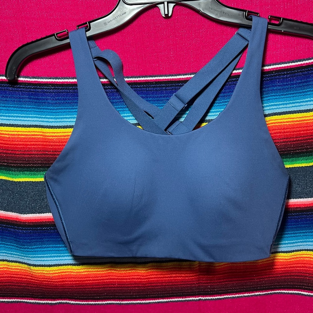 Lululemon All Powered Up Bra *Medium Support, D–G Cups Blue Nile Size 36B